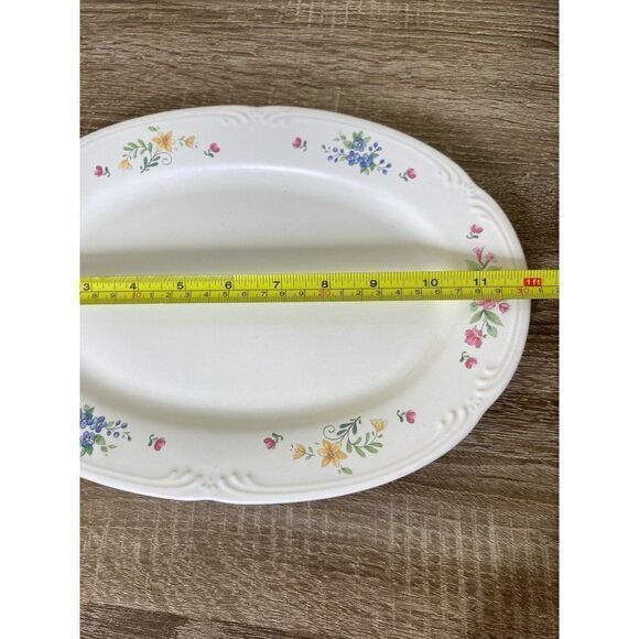 Pfaltzgraff Serving Plate Platter USA Dish Floral 12" Oval Shaped Flowers White - Picture 3 of 10